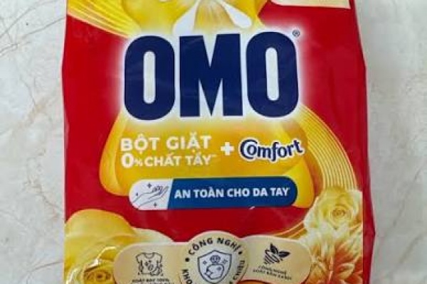 Bột giặt omo hương comfor 700g